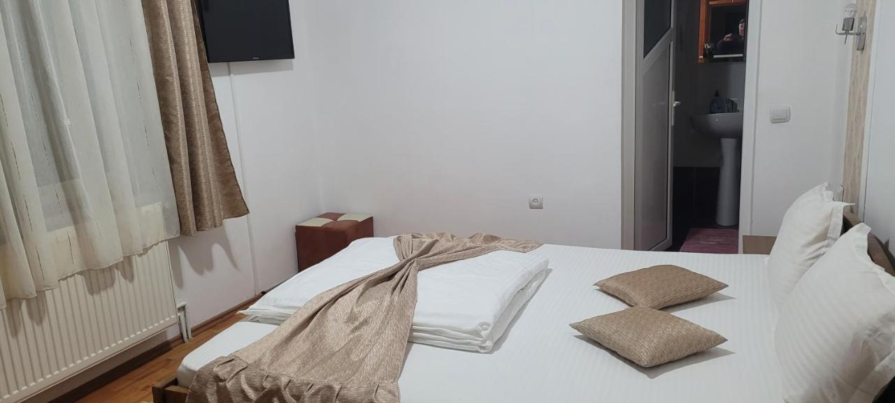 Pensiunea Casa Ady Bran  Bagian luar foto
